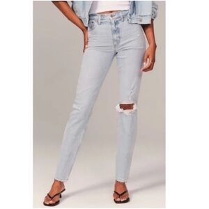 Abercrombie & Fitch The Mom High Rise Jeans in Light‎ Destroy Size 6